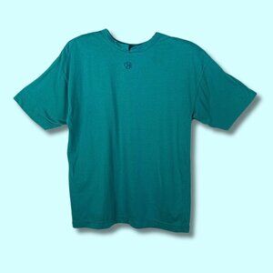 Vintage Outback Red Blue/Green Short Sleeved Shoulder Padded Tee-Shirt